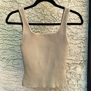 Aritzia Babaton Square neck tank